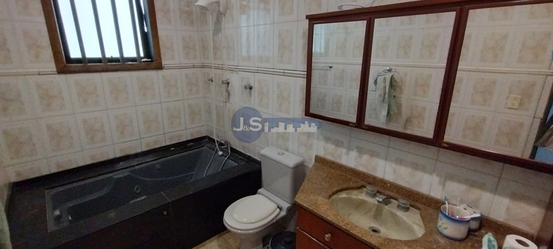 Casa térrea em laje com piscina: 11ª foto da galeria de imagens do imóvel