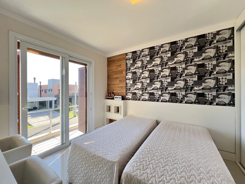 EXCELENTE CASA ALTO PADRÃO COM PISCINA : 10ª foto da galeria de imagens do imóvel