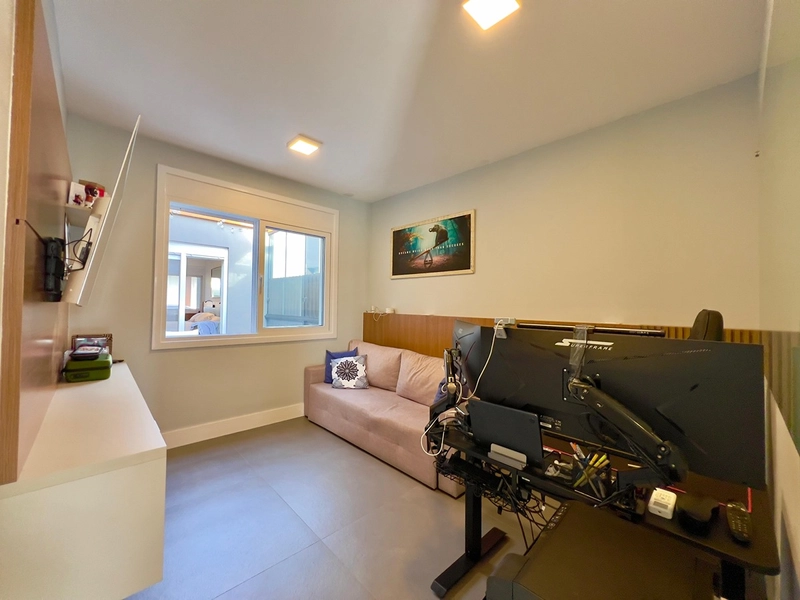 EXCELENTE CASA ALTO PADRÃO EM CONDOMÍNIO: 17ª foto da galeria de imagens do imóvel