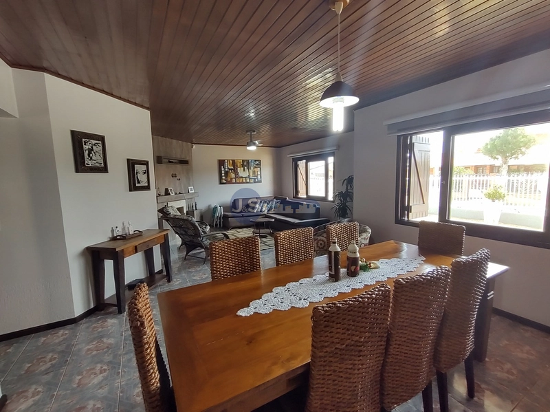 Excelente casa próxima ao mar: 14ª foto da galeria de imagens do imóvel