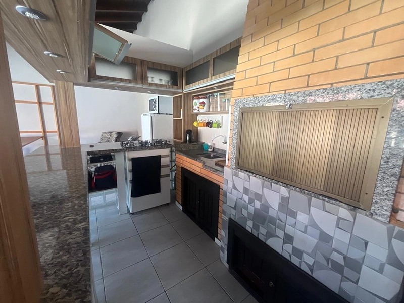 Excelente casa próxima ao mar: 42ª foto da galeria de imagens do imóvel