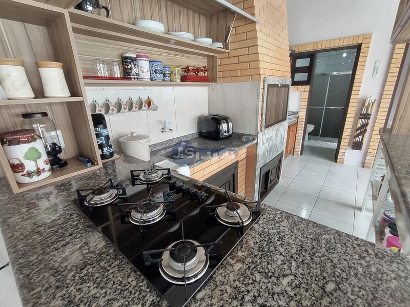 Excelente casa próxima ao mar: 26ª foto da galeria de imagens do imóvel
