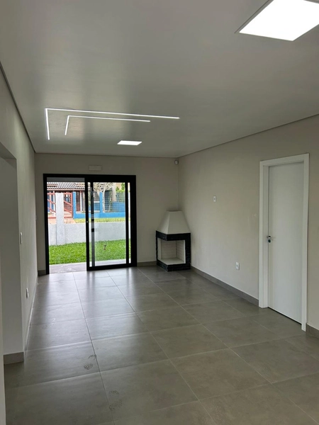 CASA DE PRAIA COM PISCINA: 4ª foto da galeria de imagens do imóvel