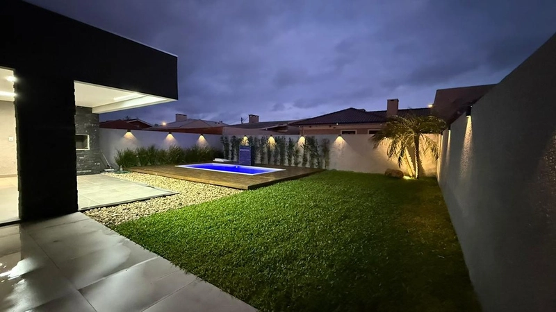 CASA DE PRAIA COM PISCINA: 11ª foto da galeria de imagens do imóvel