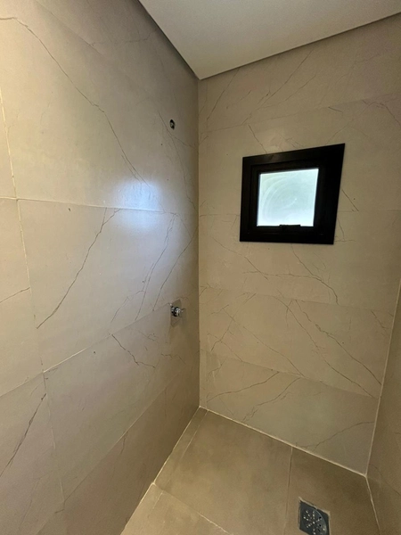 CASA DE PRAIA COM PISCINA: 5ª foto da galeria de imagens do imóvel