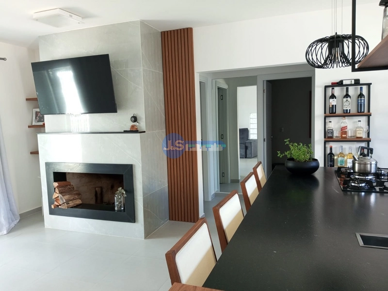 EXCELENTE CASA PRÓXIMA AO MAR: 9ª foto da galeria de imagens do imóvel
