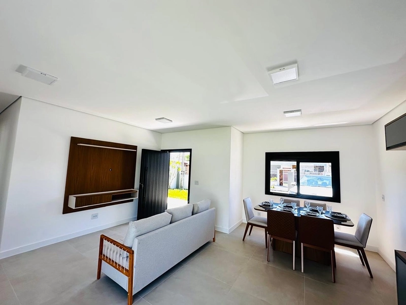 Excelente casa de praia com piscina : 5ª foto da galeria de imagens do imóvel