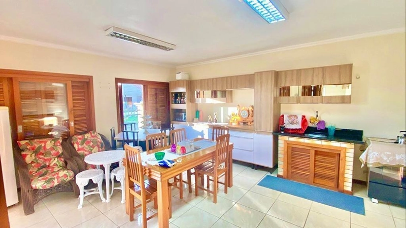 EXCELENTE CASA DE PRAIA: 11ª foto da galeria de imagens do imóvel