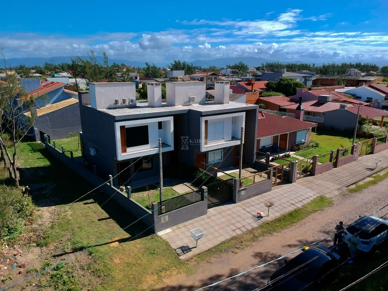 CASA DE PRAIA PRÓXIMA DO MAR: 4ª foto da galeria de imagens do imóvel