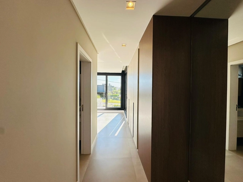 EXCELENTE CASA ALTO PADRÃO EM CONDOMÍNIO: 30ª foto da galeria de imagens do imóvel