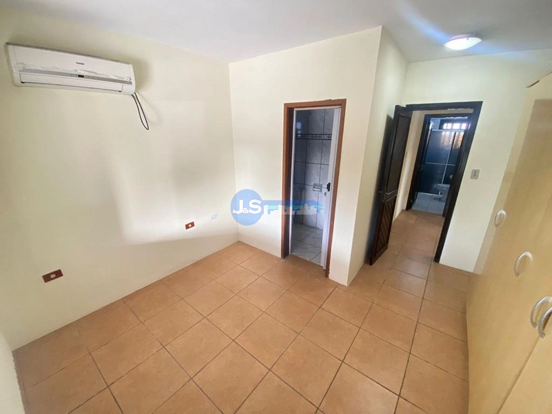 Casa em Tramandaí: 2ª foto da galeria de imagens do imóvel