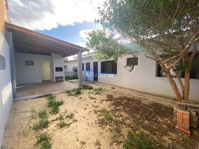 Casa em Tramandaí: 13ª foto da galeria de imagens do imóvel