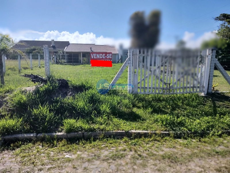 Terreno em Atlântida Sul: 5ª foto da galeria de imagens do imóvel