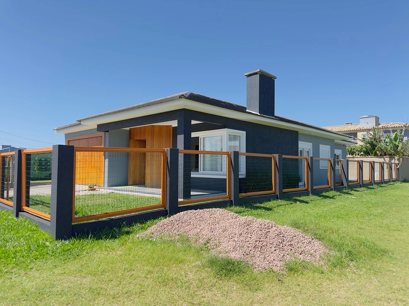 EXCELENTE CASA COM PISCINA: 4ª foto da galeria de imagens do imóvel