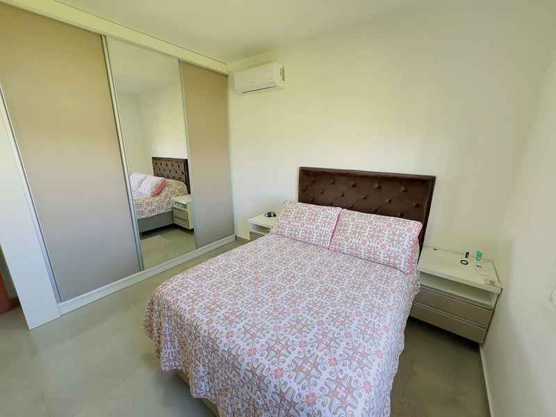 EXCELENTE CASA COM PISCINA: 8ª foto da galeria de imagens do imóvel