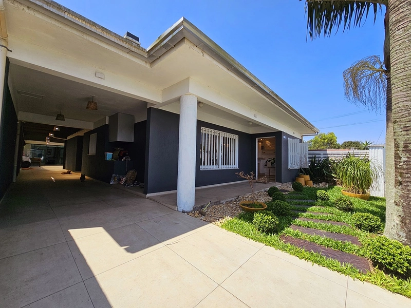 EXCELENTE CASA DE PRAIA: 2ª foto da galeria de imagens do imóvel