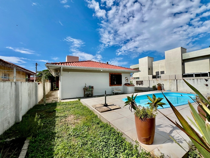 EXCELENTE CASA DE PRAIA COM PISCINA: 11ª foto da galeria de imagens do imóvel