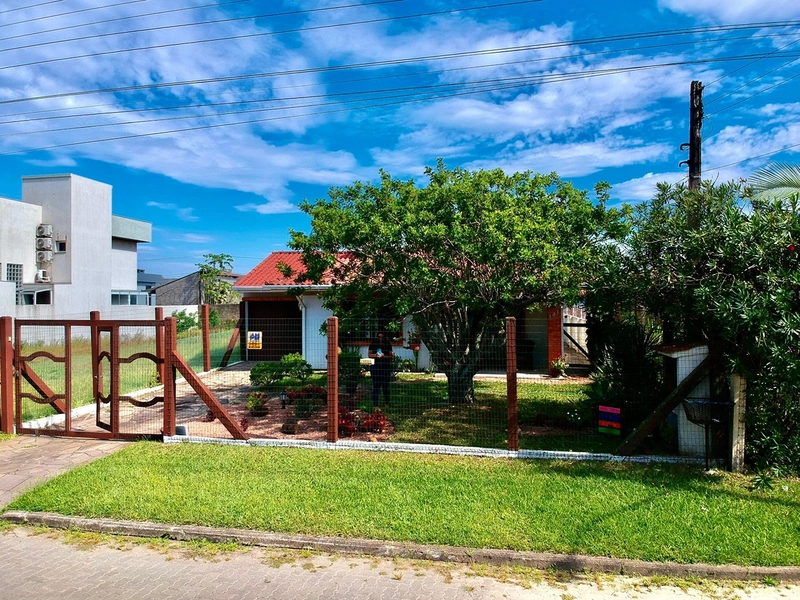 EXCELENTE CASA DE PRAIA COM PISCINA: 8ª foto da galeria de imagens do imóvel