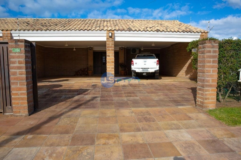 EXCELENTE CASA PERTO DO MAR: 27ª foto da galeria de imagens do imóvel