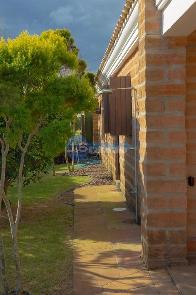 EXCELENTE CASA PERTO DO MAR: 24ª foto da galeria de imagens do imóvel