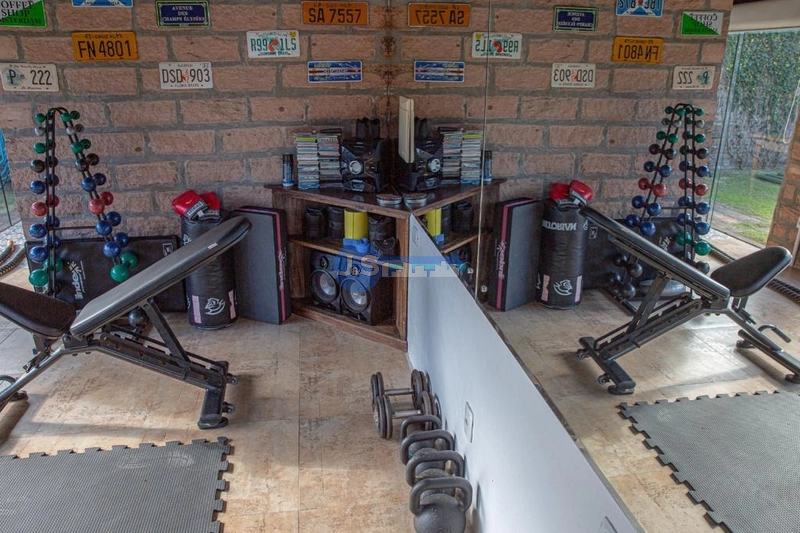 EXCELENTE CASA PERTO DO MAR: 50ª foto da galeria de imagens do imóvel