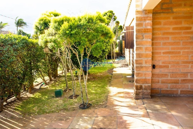 EXCELENTE CASA PERTO DO MAR: 26ª foto da galeria de imagens do imóvel