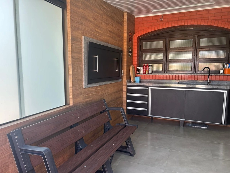 EXCELENTE CASA COM PISCINA : 25ª foto da galeria de imagens do imóvel