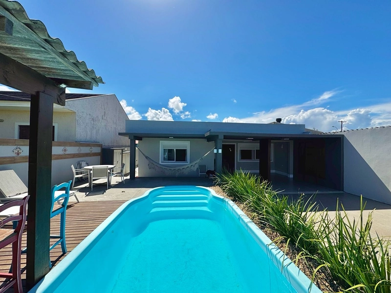 EXCELENTE CASA COM PISCINA: 10ª foto da galeria de imagens do imóvel