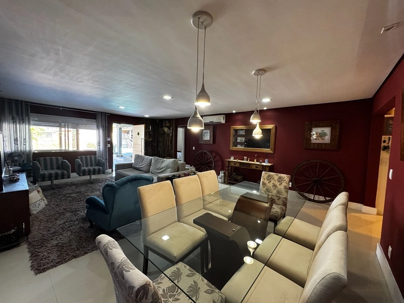 EXCELENTE CASA COM PISCINA: 20ª foto da galeria de imagens do imóvel