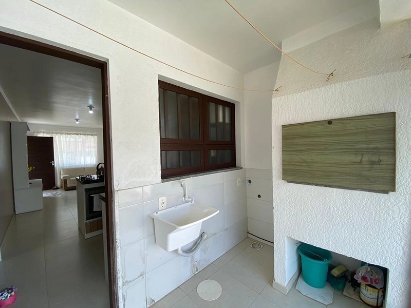 EXCELENTE CASA DE PRAIA EM CAPAO DA CANOA: 28ª foto da galeria de imagens do imóvel