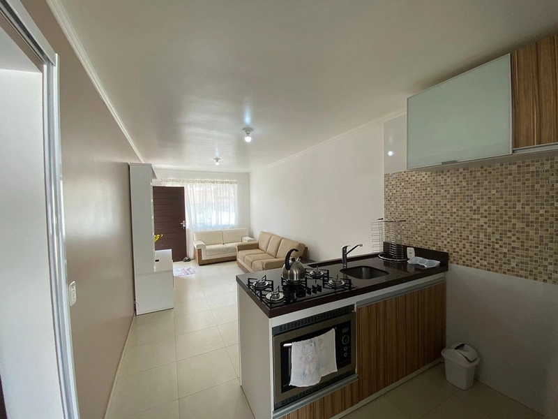 EXCELENTE CASA DE PRAIA EM CAPAO DA CANOA: 5ª foto da galeria de imagens do imóvel