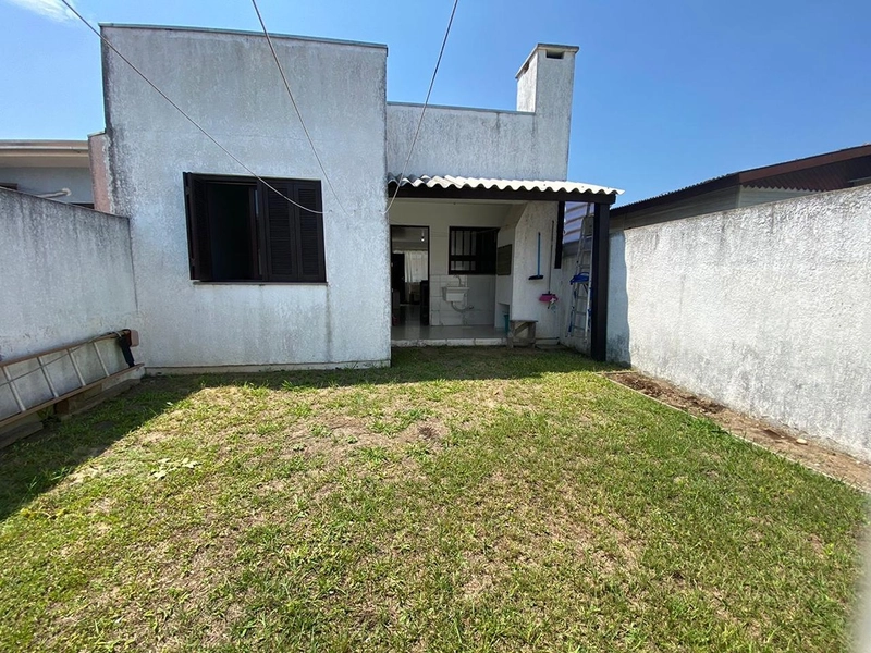 EXCELENTE CASA DE PRAIA EM CAPAO DA CANOA: 8ª foto da galeria de imagens do imóvel