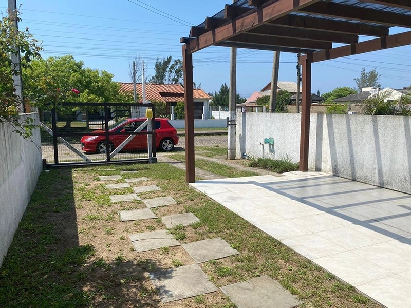 EXCELENTE CASA DE PRAIA EM CAPAO DA CANOA: 32ª foto da galeria de imagens do imóvel