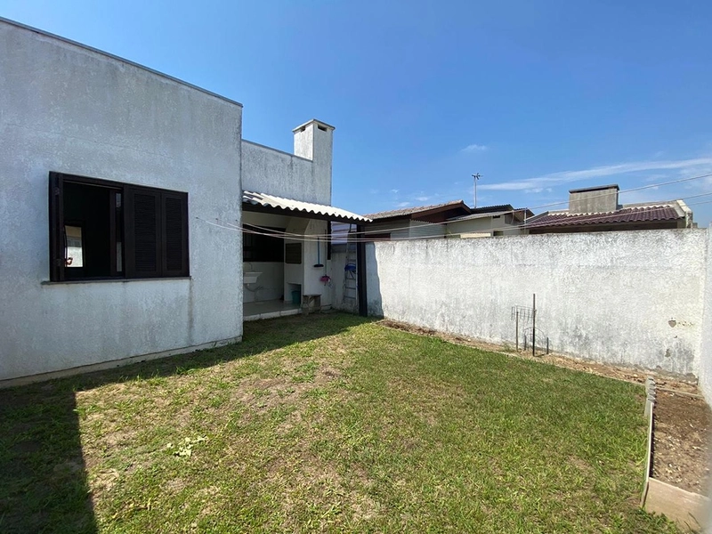 EXCELENTE CASA DE PRAIA EM CAPAO DA CANOA: 7ª foto da galeria de imagens do imóvel