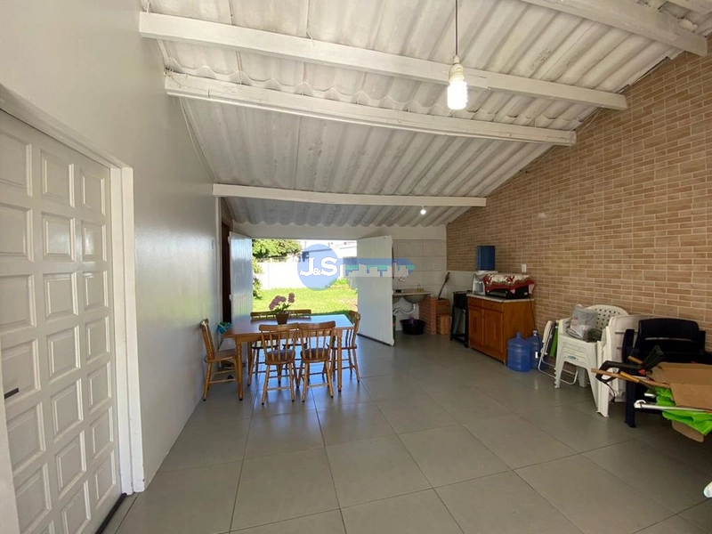 Casa em Atlântida Sul: 16ª foto da galeria de imagens do imóvel