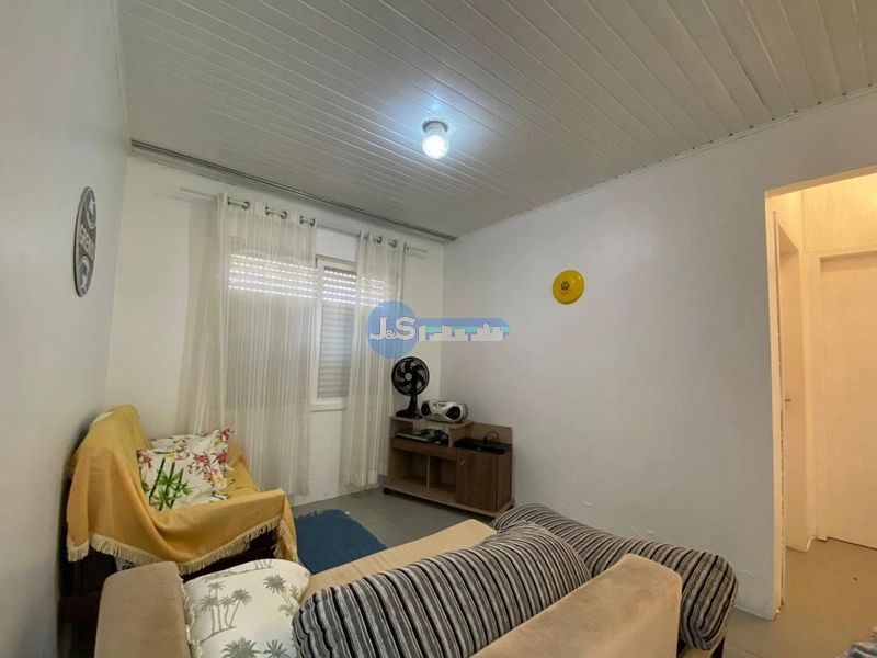 Casa em Atlântida Sul: 14ª foto da galeria de imagens do imóvel