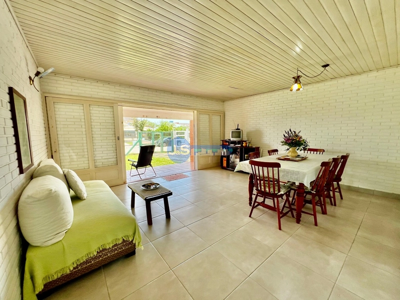 Casa em Rainha do Mar: 18ª foto da galeria de imagens do imóvel