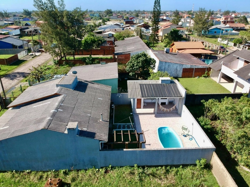CASA DE PRAIA COM PISCINA: 32ª foto da galeria de imagens do imóvel