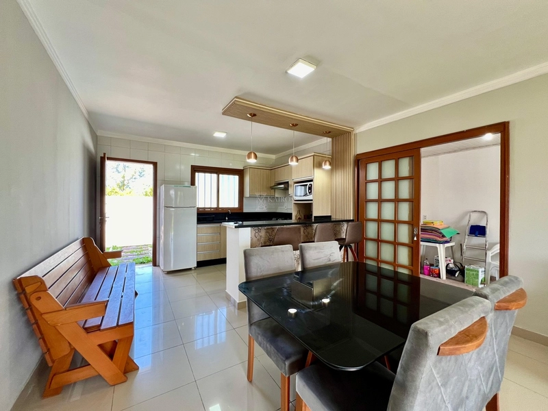 CASA DE PRAIA COM PISCINA: 10ª foto da galeria de imagens do imóvel