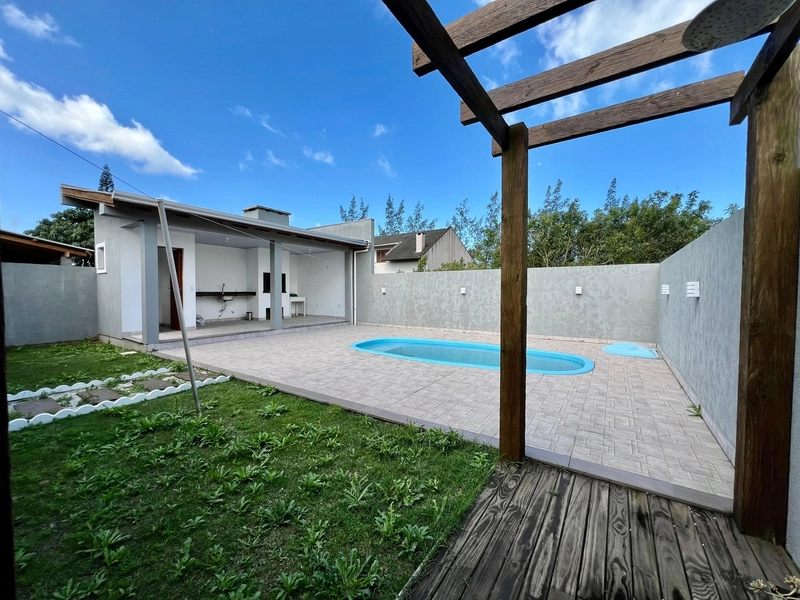 CASA DE PRAIA COM PISCINA: 30ª foto da galeria de imagens do imóvel