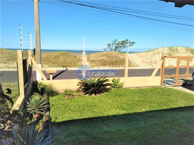 CASA EM ATLÂNTIDA SUL: 7ª foto da galeria de imagens do imóvel