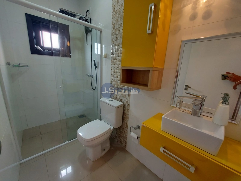 EXCELENTE CASA COM PISCINA AQUECIDA: 12ª foto da galeria de imagens do imóvel