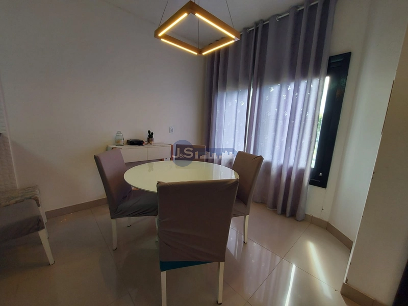 EXCELENTE CASA COM PISCINA AQUECIDA: 16ª foto da galeria de imagens do imóvel