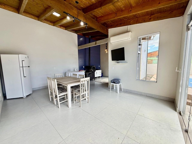 EXCELENTE CASA COM PISCINA AQUECIDA: 49ª foto da galeria de imagens do imóvel