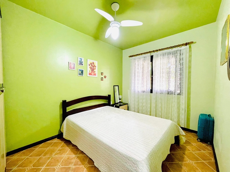 EXCELENTE CASA DE PRAIA PRÓXIMA AO MAR: 3ª foto da galeria de imagens do imóvel