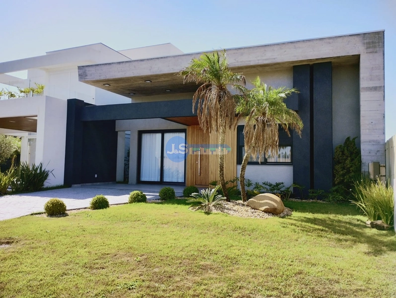 Casa em Condomínio Riviera: 2ª foto da galeria de imagens do imóvel