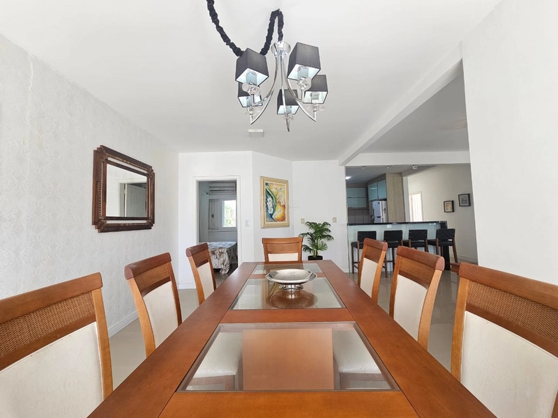 CASA DE PRAIA COM 2 TERRENOS: 8ª foto da galeria de imagens do imóvel