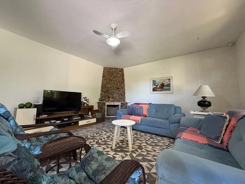 CASA DE PRAIA COM PISCINA: 10ª foto da galeria de imagens do imóvel