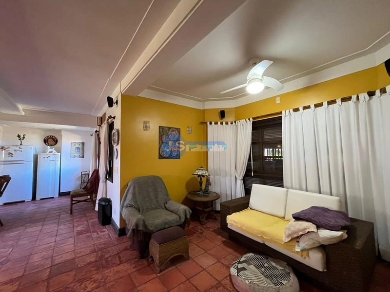 Casa em Atlântida Sul: 21ª foto da galeria de imagens do imóvel