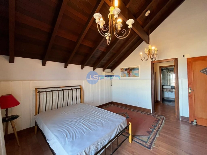 Casa em Atlântida Sul: 36ª foto da galeria de imagens do imóvel